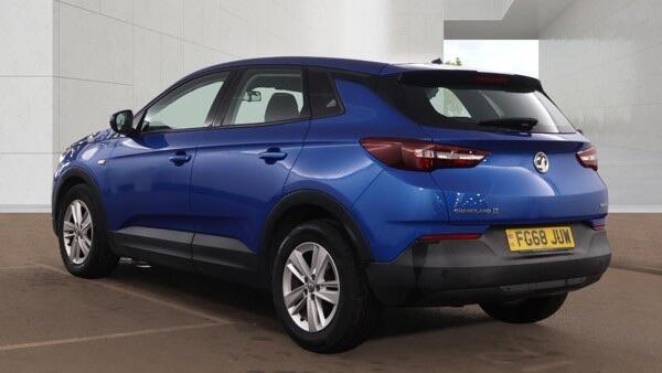 [ berth ]Vauxhall Grandland X