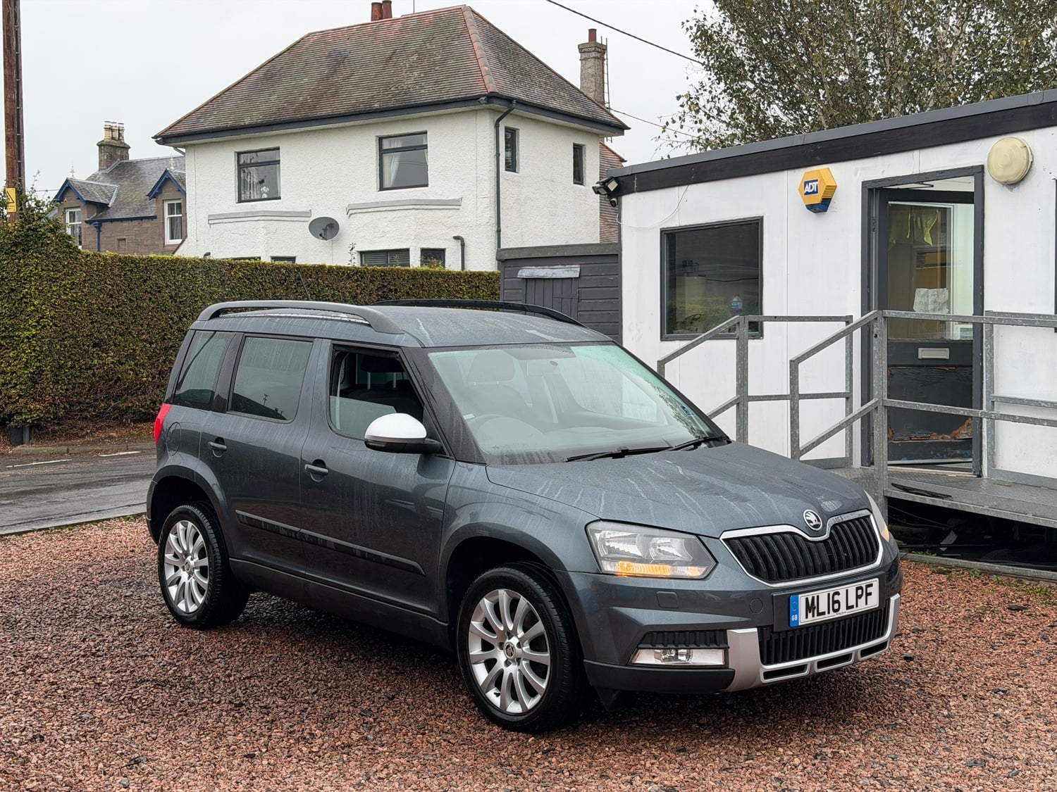 [ berth ]Skoda Yeti