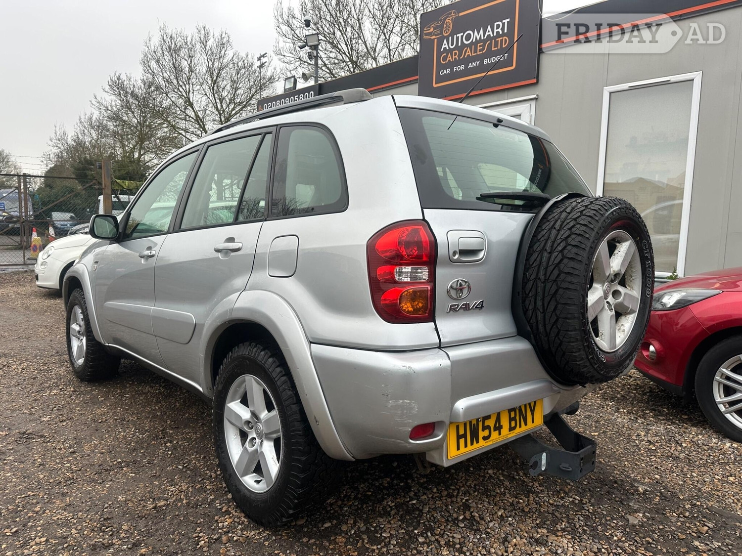 Toyota RAV4 2004 - Cars in Sunbury-On-Thames
