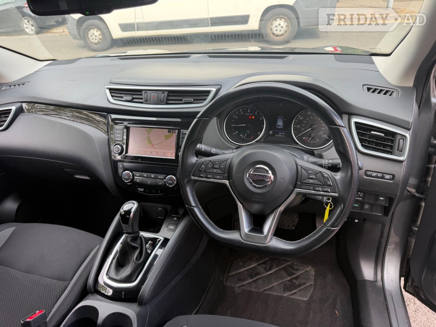 [ berth ]Nissan Qashqai