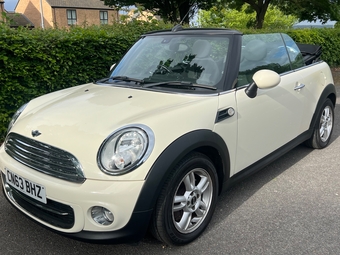 Mini Convertible 2013