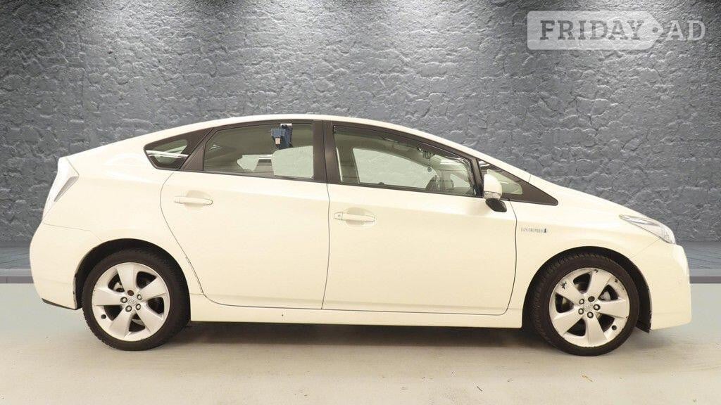 Toyota Prius 2011 - Cars