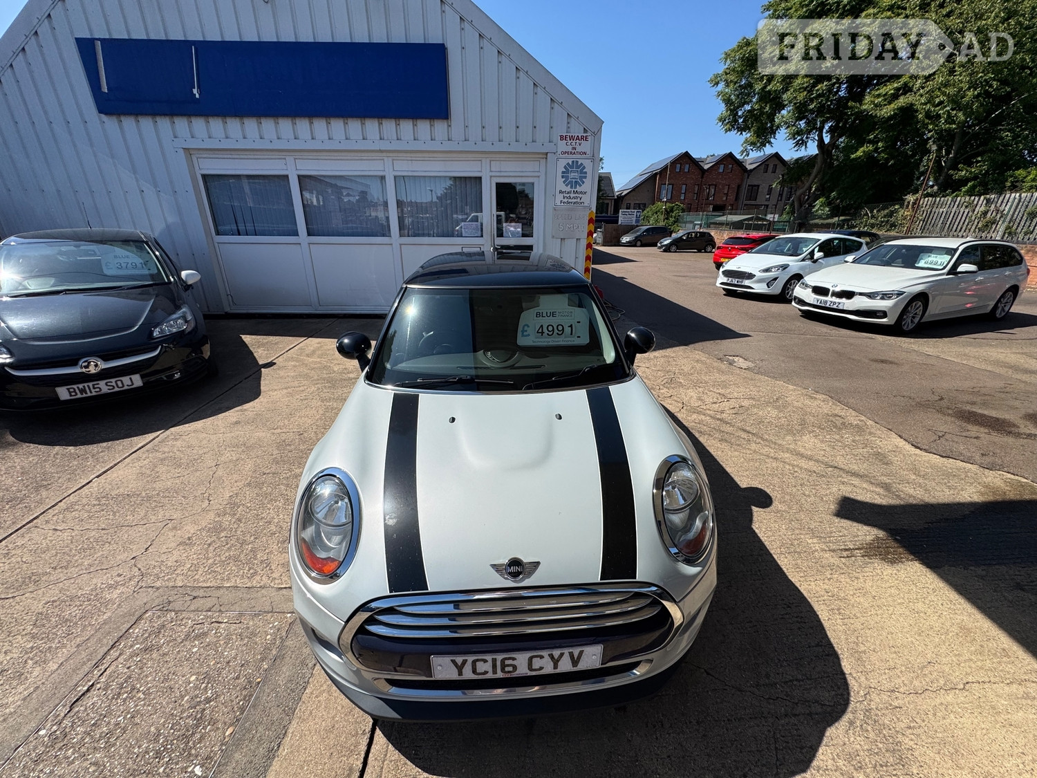 Mini Hatch 2016 - Cars in Leicester