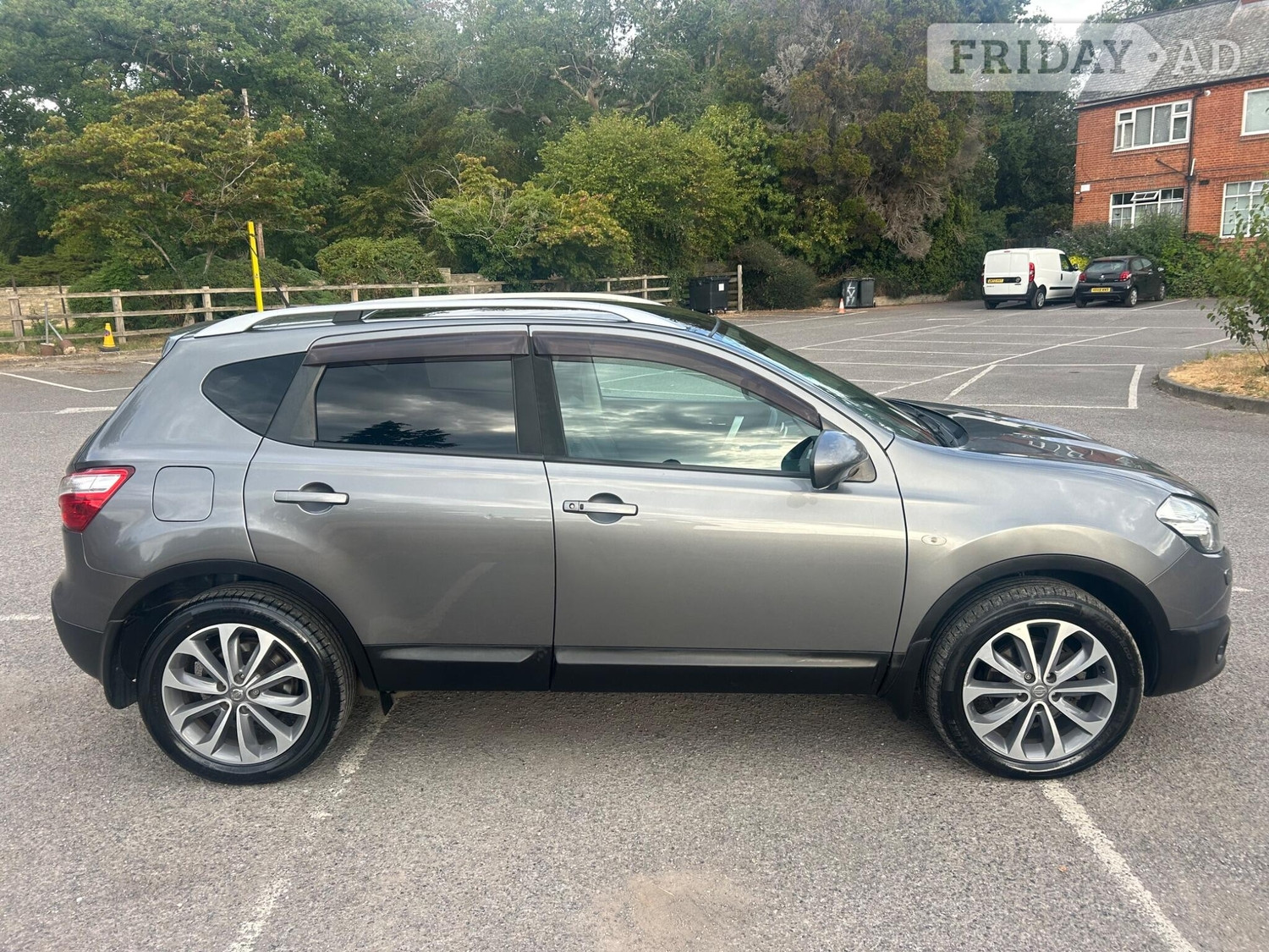 [ berth ]Nissan Qashqai