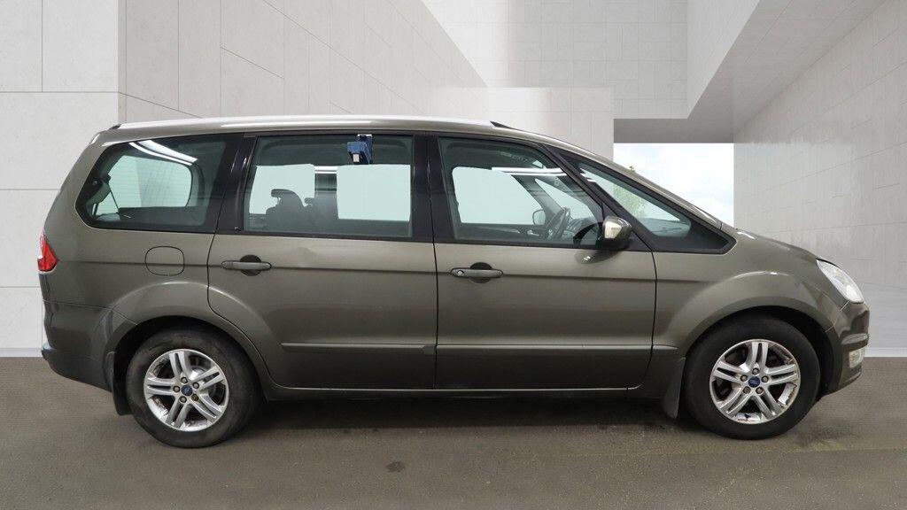 [ berth ]Ford Galaxy