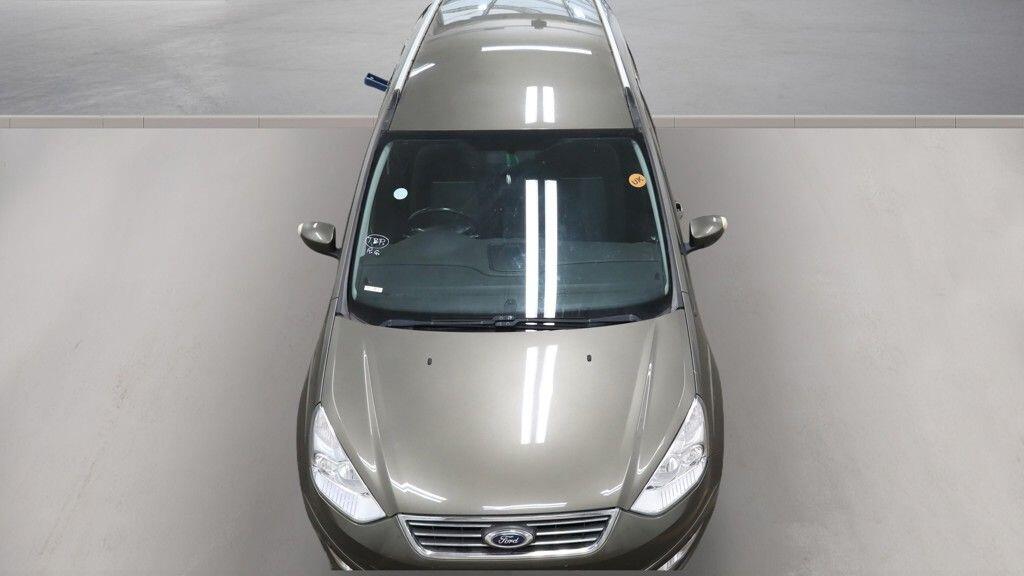 Ford Galaxy 2011 - Cars