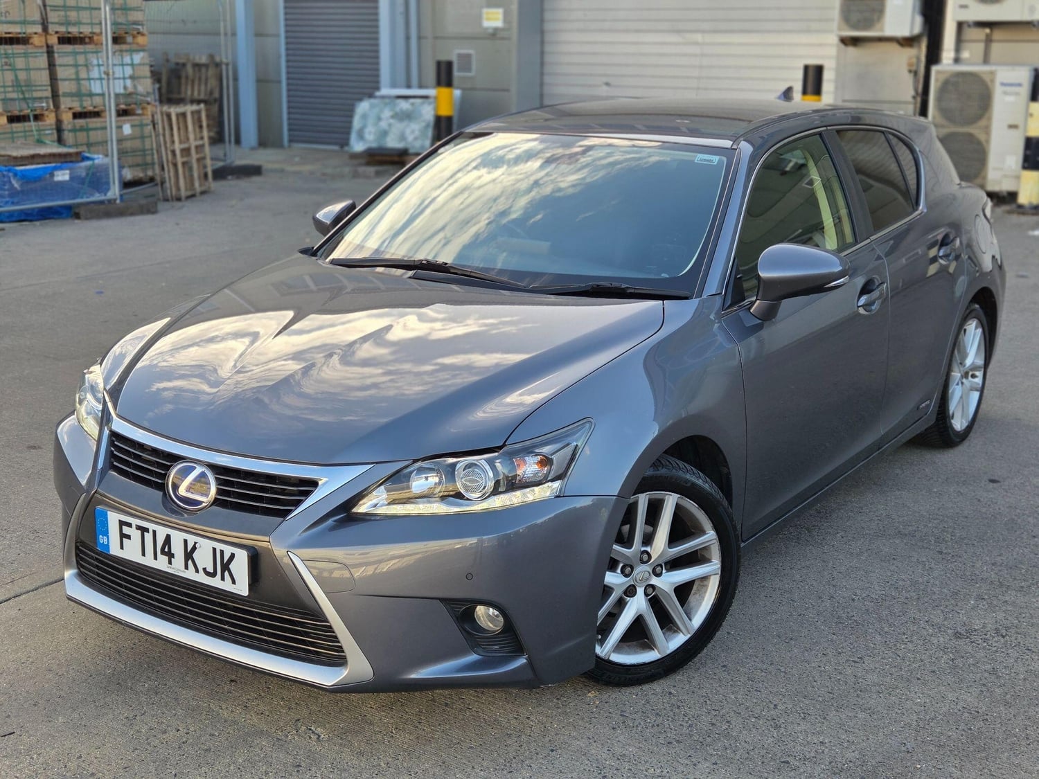Lexus CT Slough
