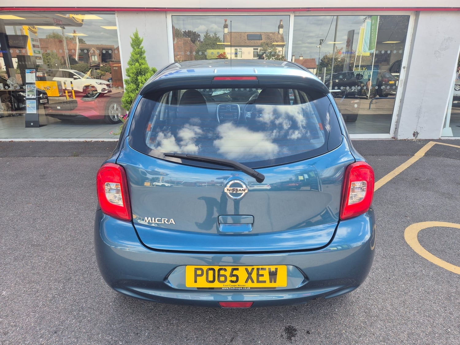 Nissan Micra 2015 - Cars