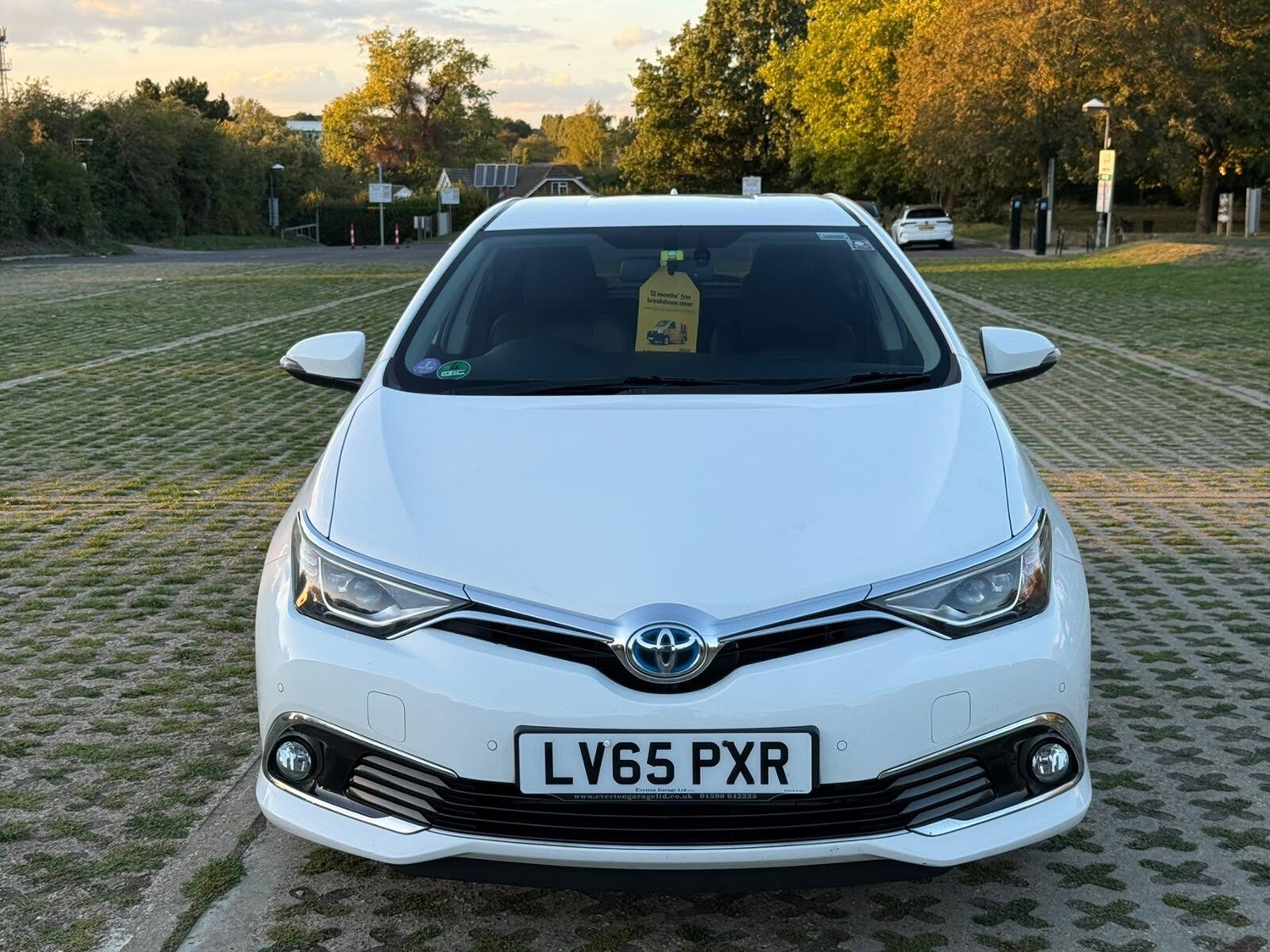 [ berth ]Toyota Auris