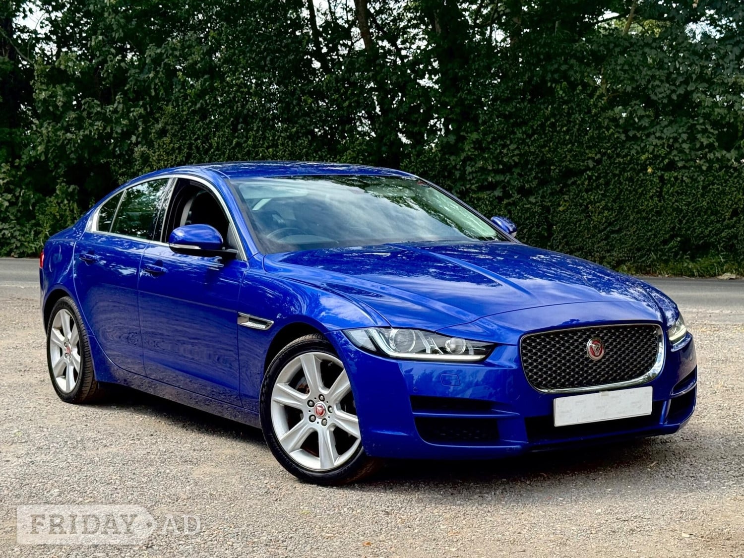 [ berth ]Jaguar XE