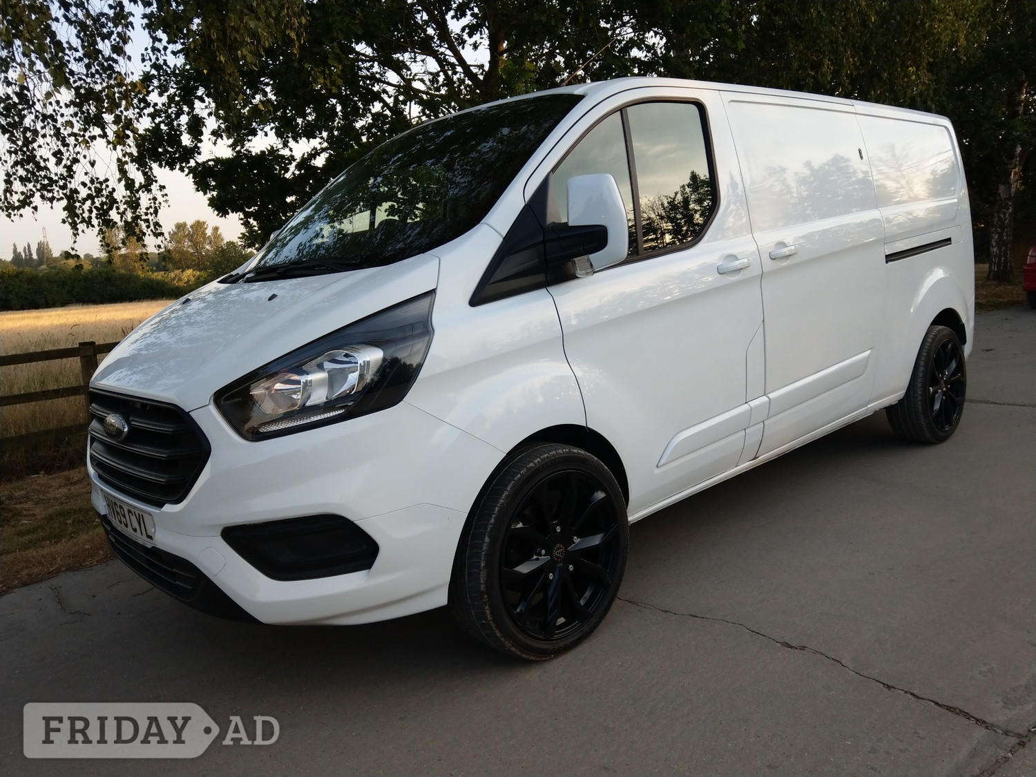 Ford Transit Custom 2019 - Vans & Commercial Vehicles in Tadley