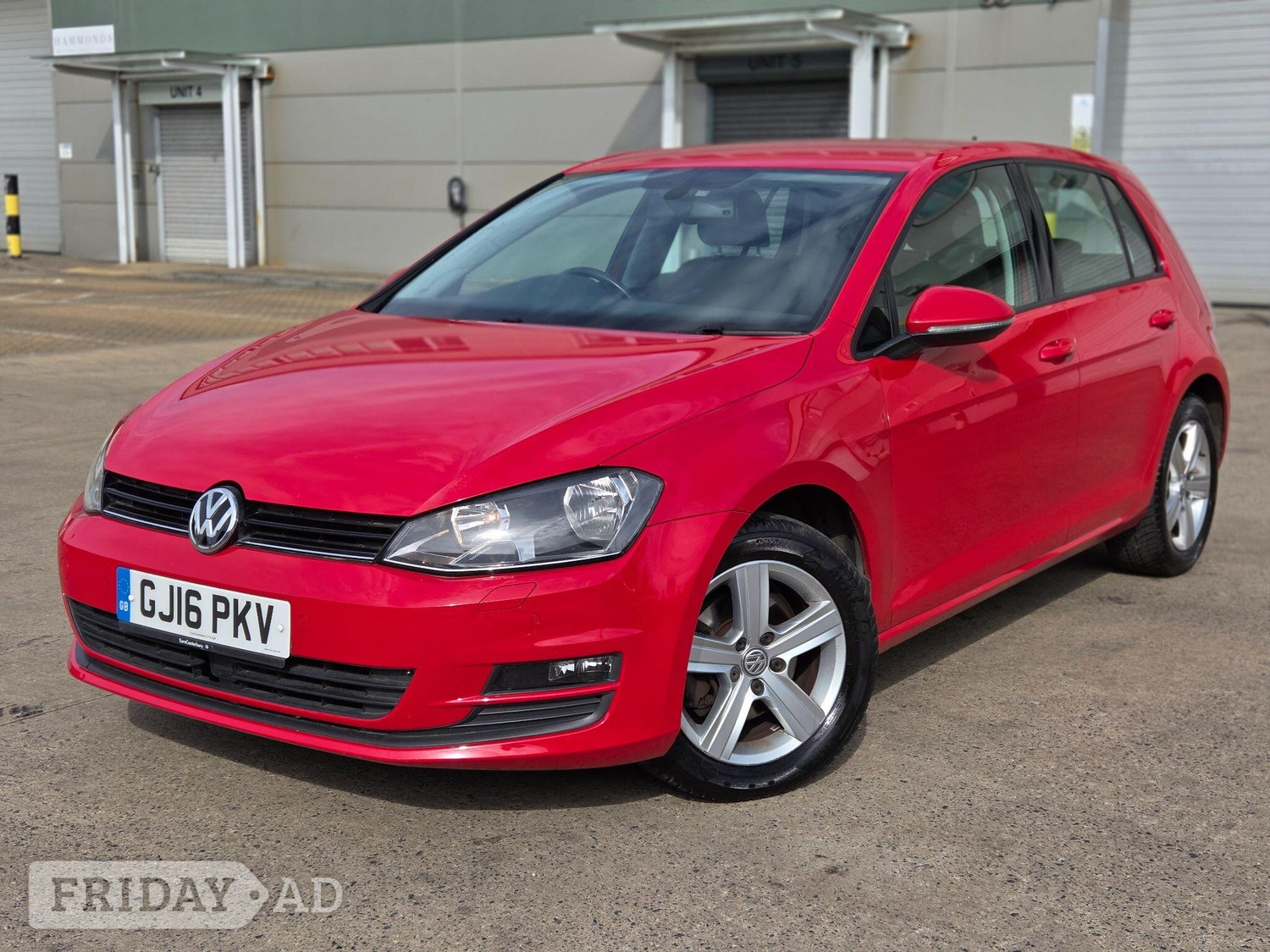 Volkswagen Golf Slough