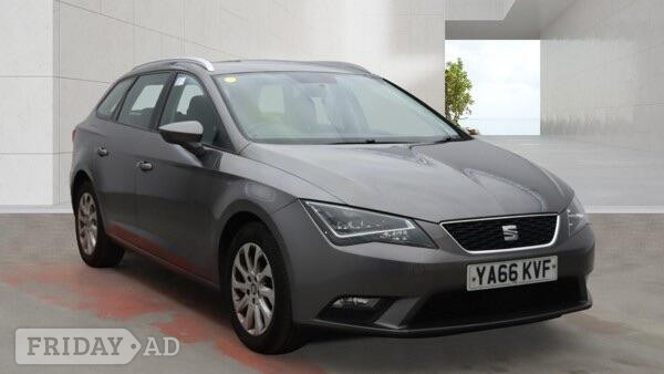 SEAT Leon 2016 in Winchester