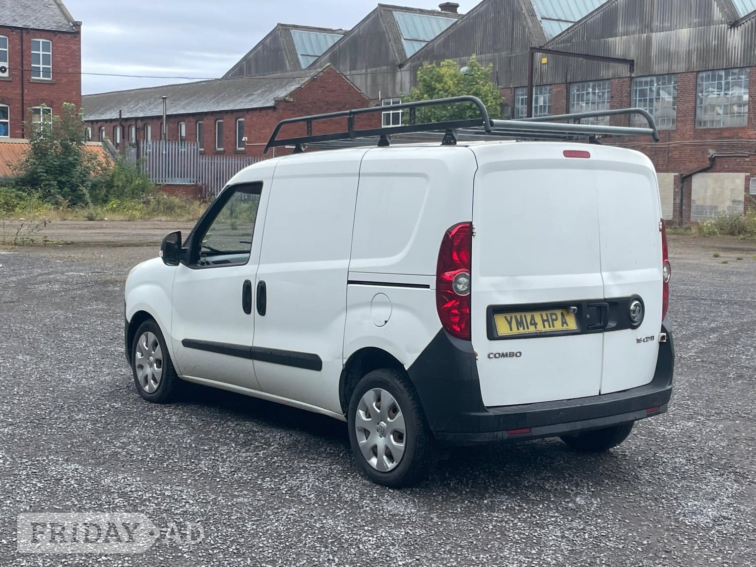 [ berth ]Vauxhall Combo