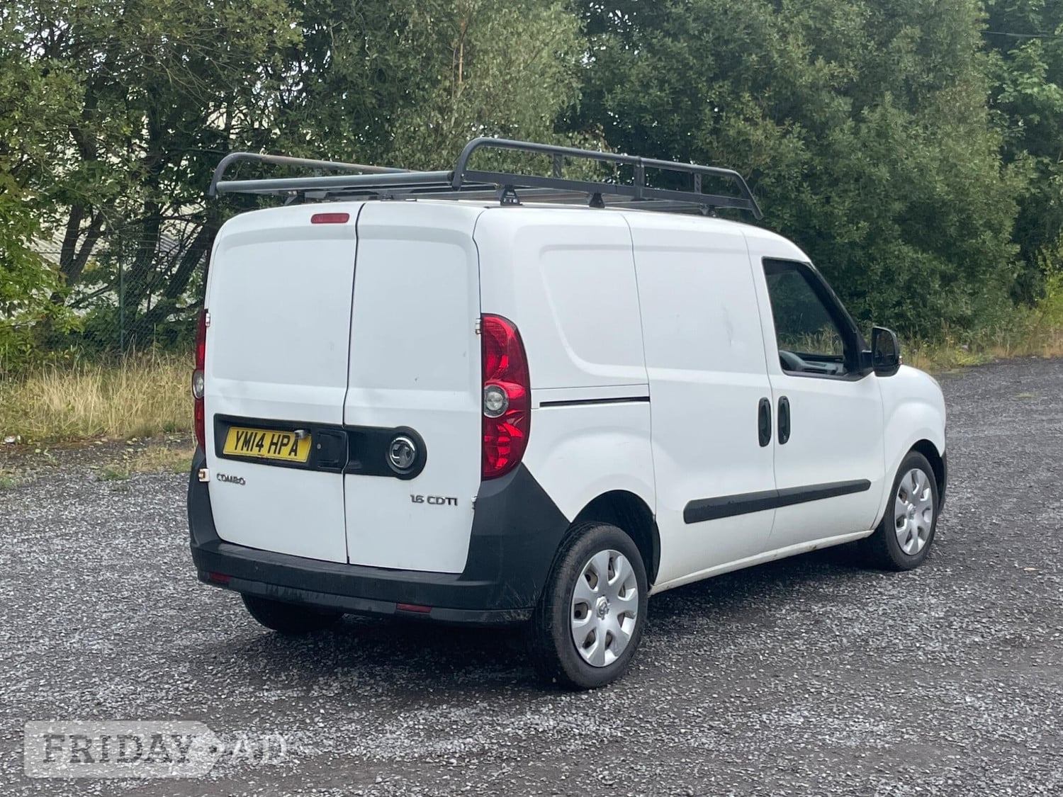 Vauxhall Combo 2014 - Vans & Commercial Vehicles in Leeds