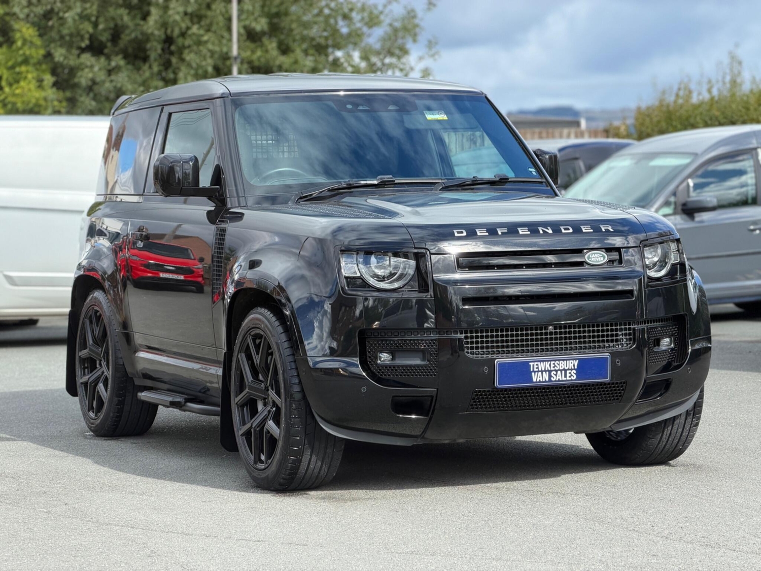 Land Rover Defender 90 2025 - Vans & Commercial Vehicles in Tewkesbury