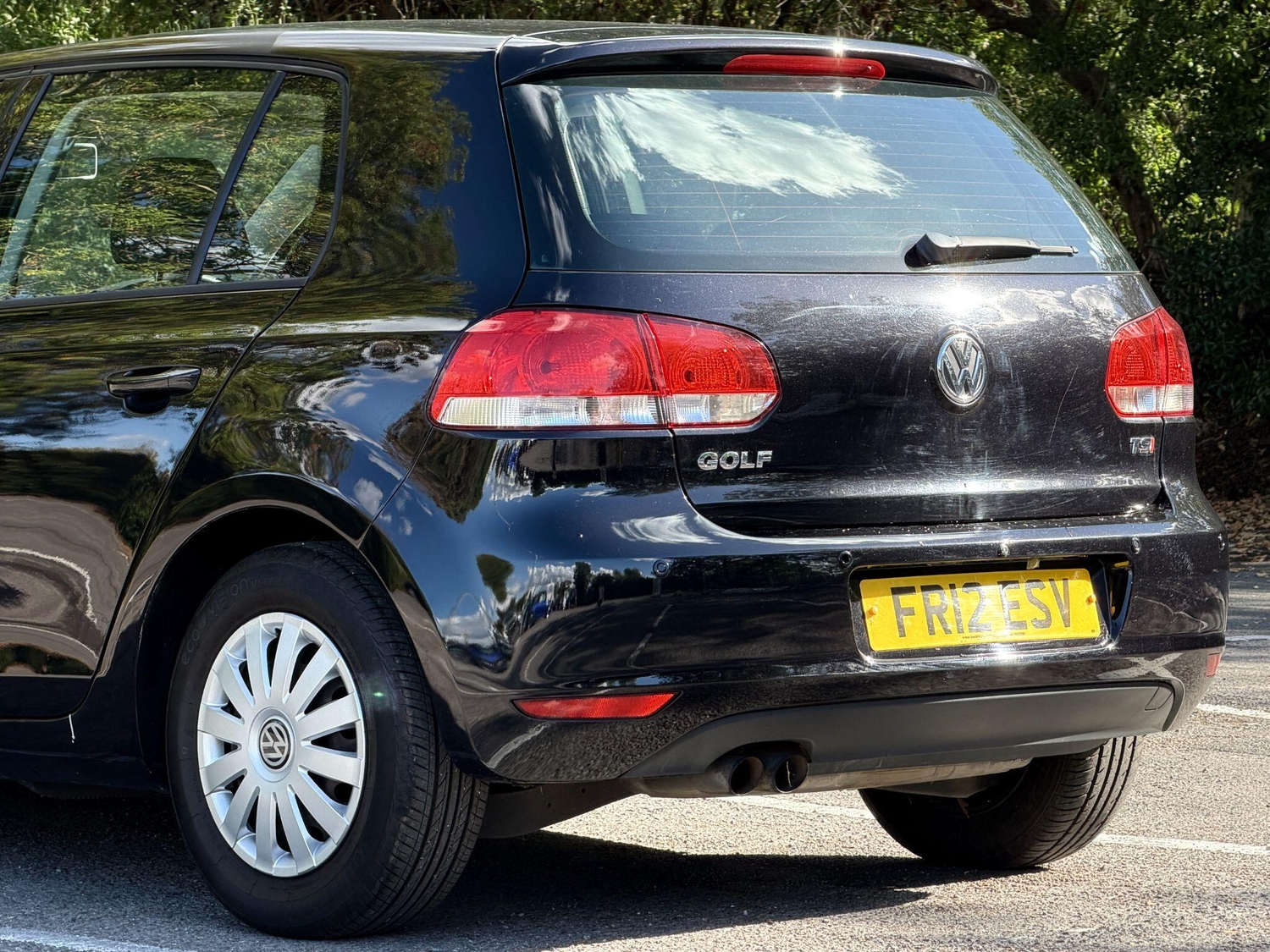 Volkswagen Golf 2012 - Cars in East Molesey
