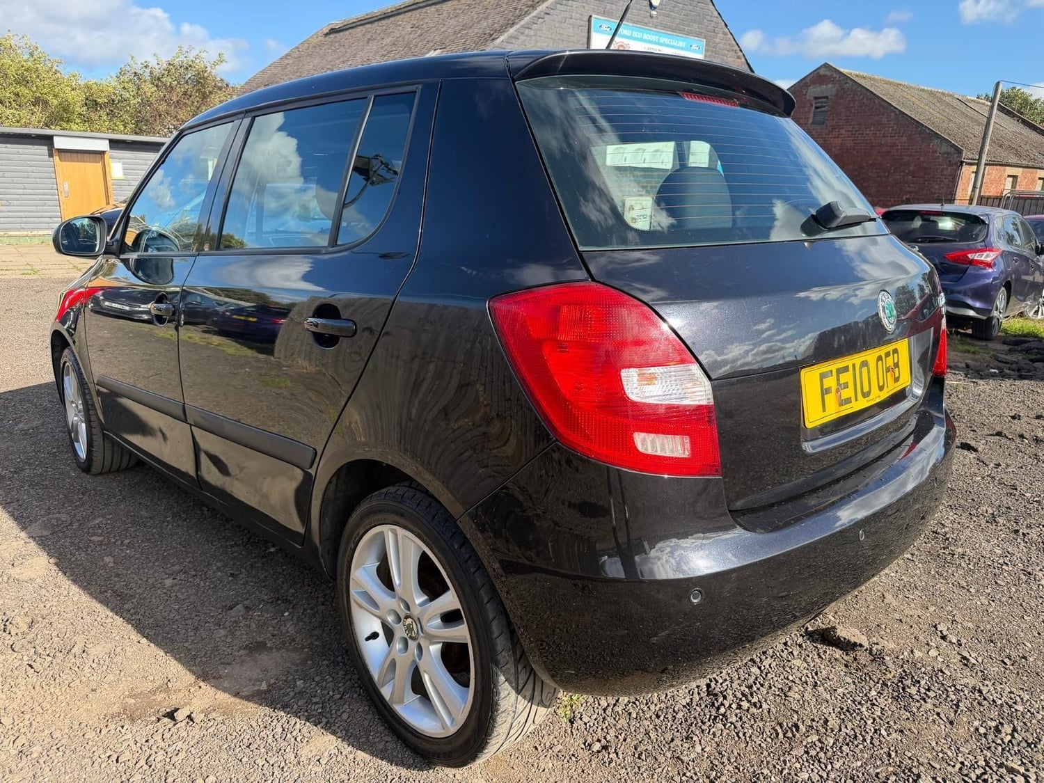 Skoda Fabia 2010 - Cars in Dalkeith