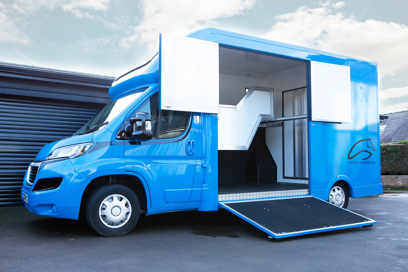 Hunter Relay  Horsebox - Trailers & Horseboxes in Manchester
