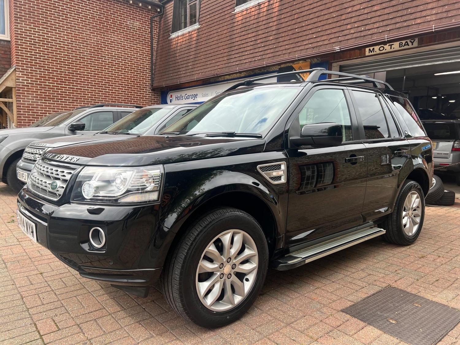 Land Rover Freelander 2 2014 - Cars