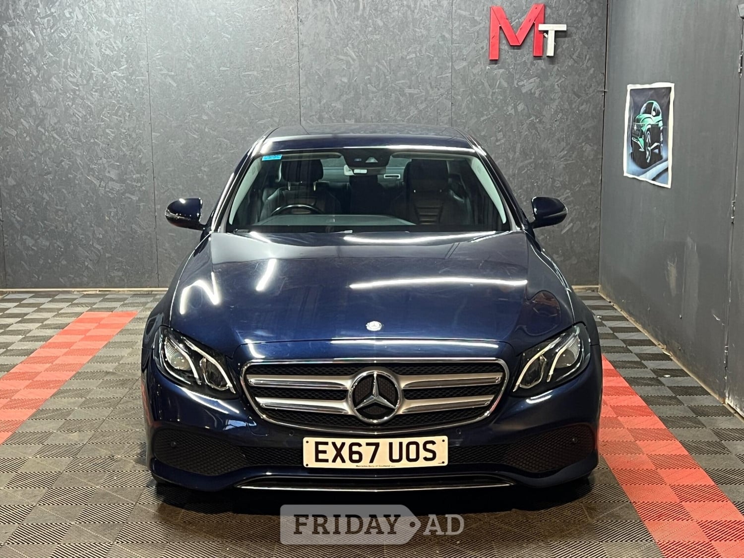 [ berth ]Mercedes-Benz E Class
