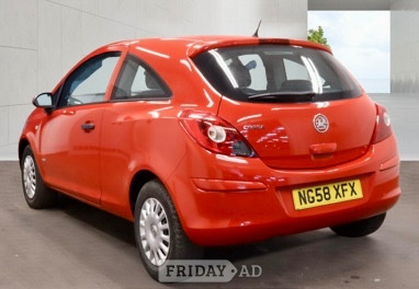 [ berth ]Vauxhall Corsa