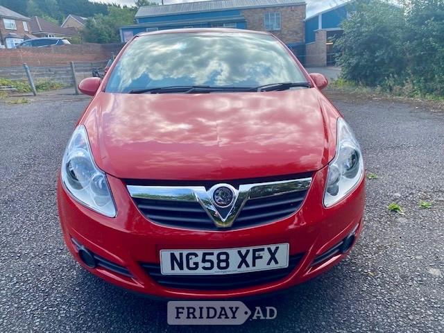 [ berth ]Vauxhall Corsa