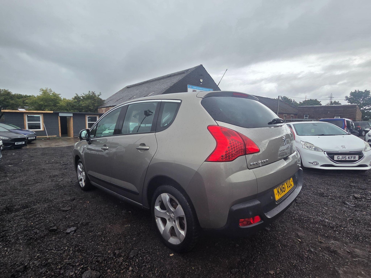 Peugeot 3008 2011 - Cars in Dalkeith