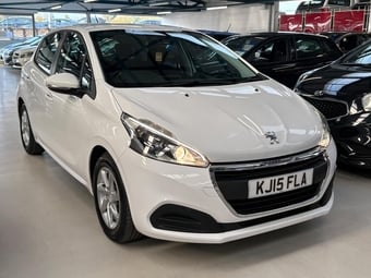 Peugeot 208 2015