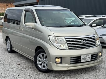 Nissan Elgrand 2006