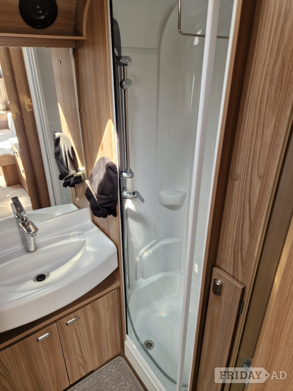 Swift Elegance 480 2021 - Motorhomes & Caravans