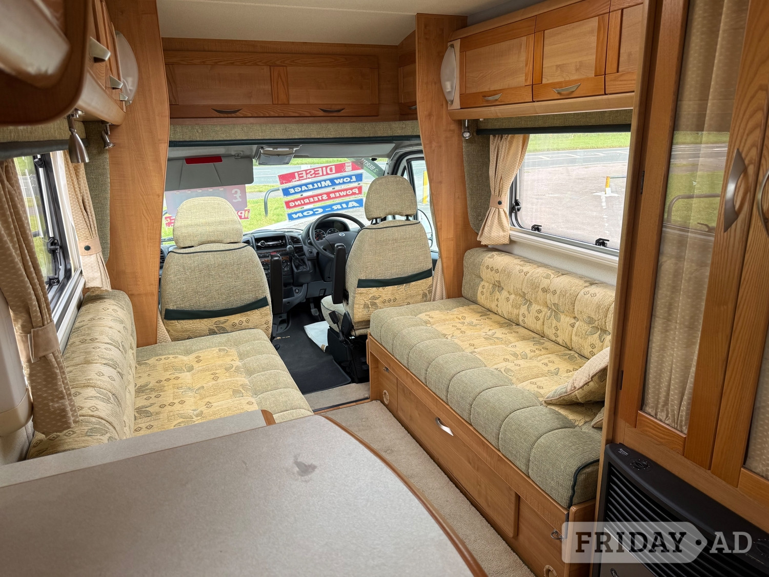 Auto-Trail Tracker EKS Lo-Line 2006 - Motorhomes & Caravans in Weston-Super-Mare