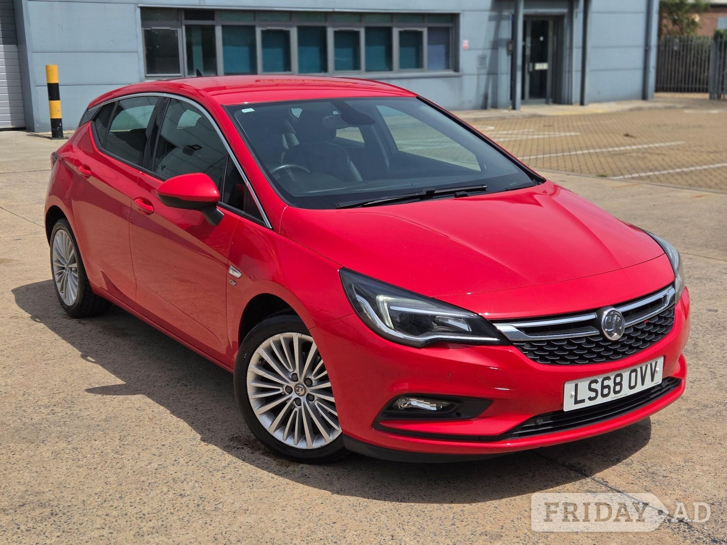 Vauxhall Astra 2018 - Cars