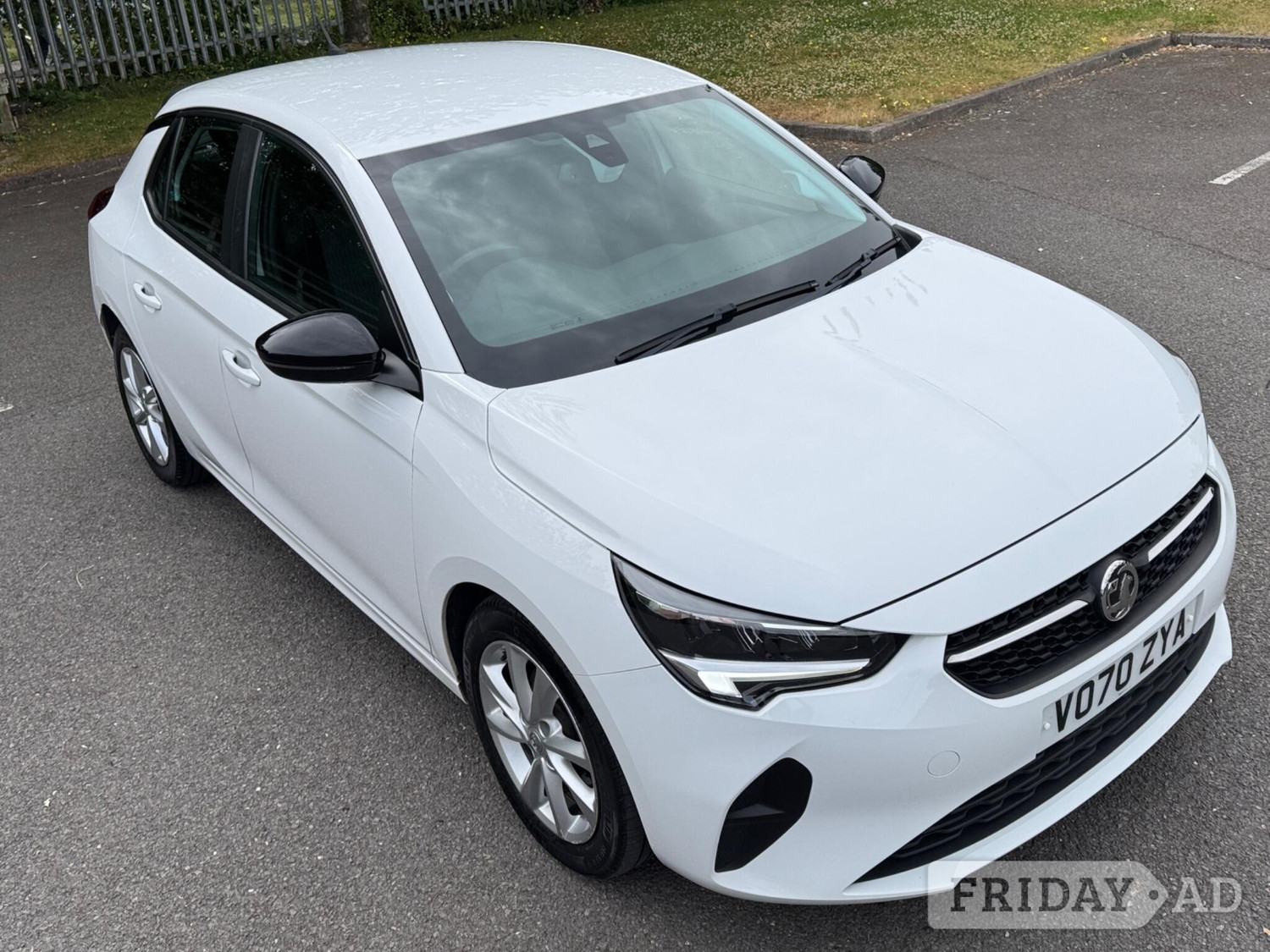 [ berth ]Vauxhall Corsa