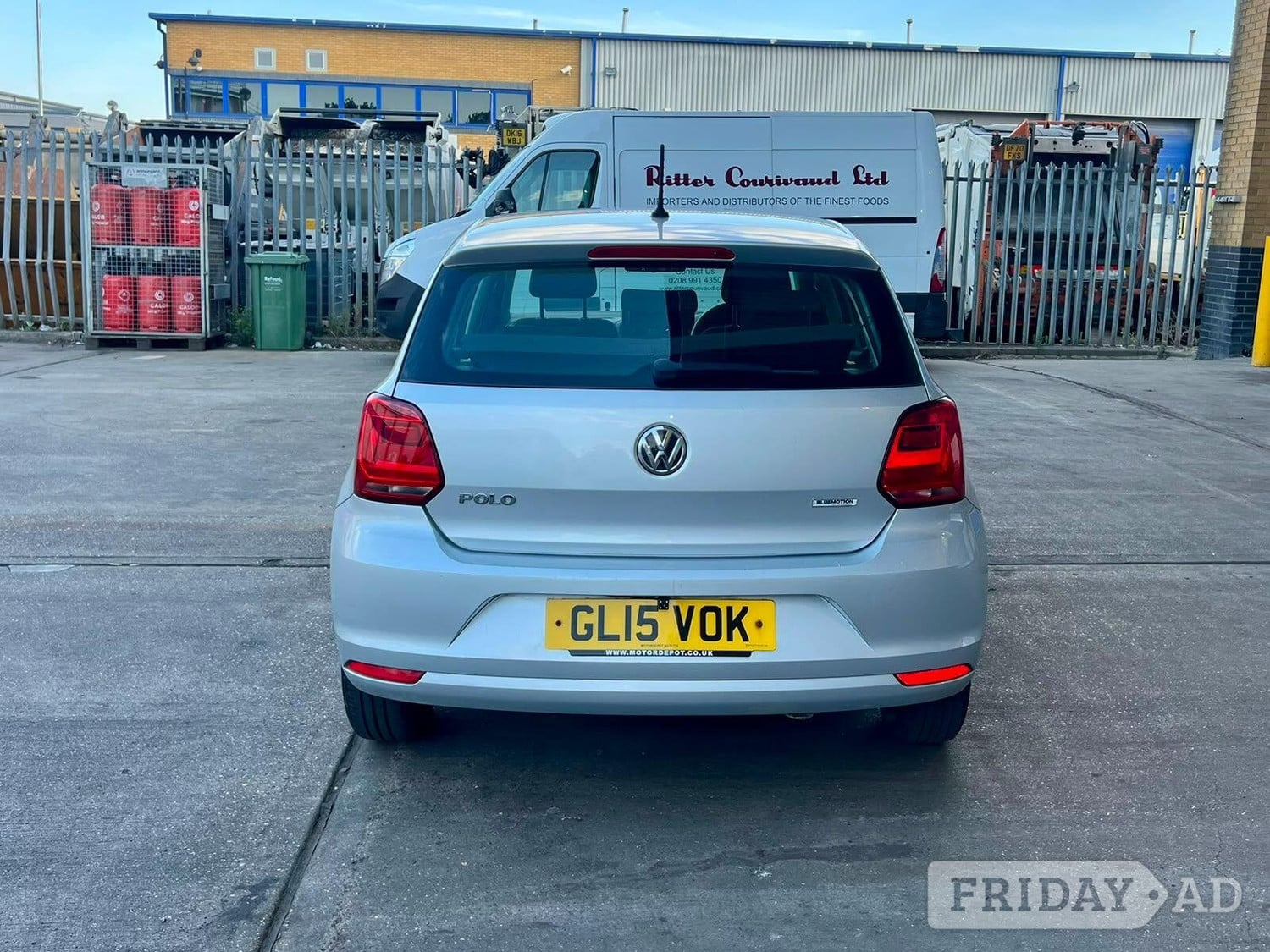 Volkswagen Polo 2015 - Cars in Wembley