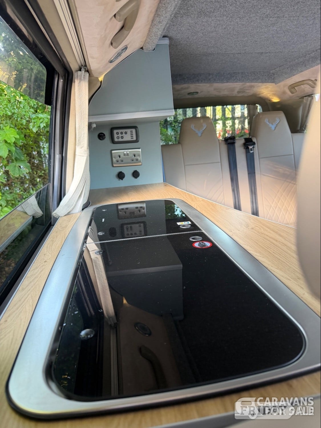 [ berth ]Toyota Alphard