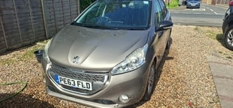 Peugeot 208 2013
