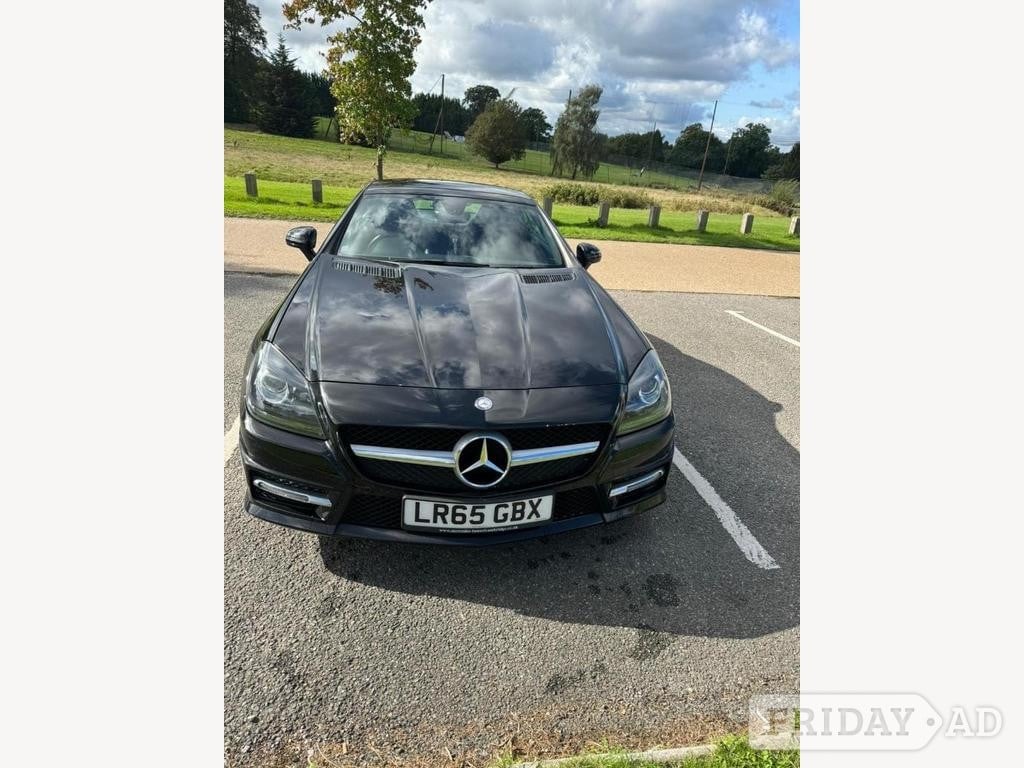 Mercedes-Benz SLK 2015 in St. Albans