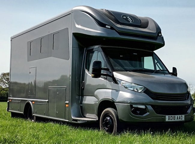 Hybred Horseboxes 72c Iveco Horsebox - Trailers & Horseboxes in Sandbach