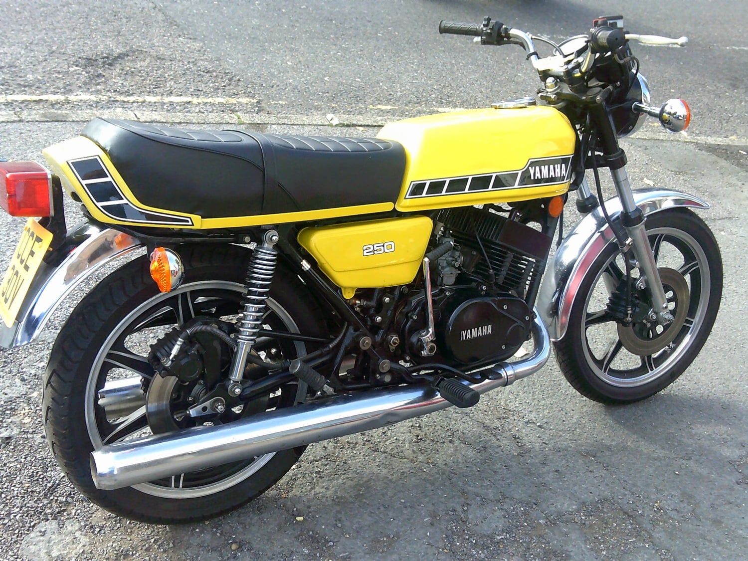 Yamaha RD Brighton