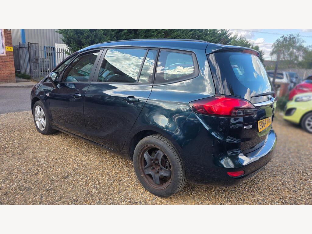 Vauxhall Zafira Tourer 2016 - Cars in Leighton Buzzard