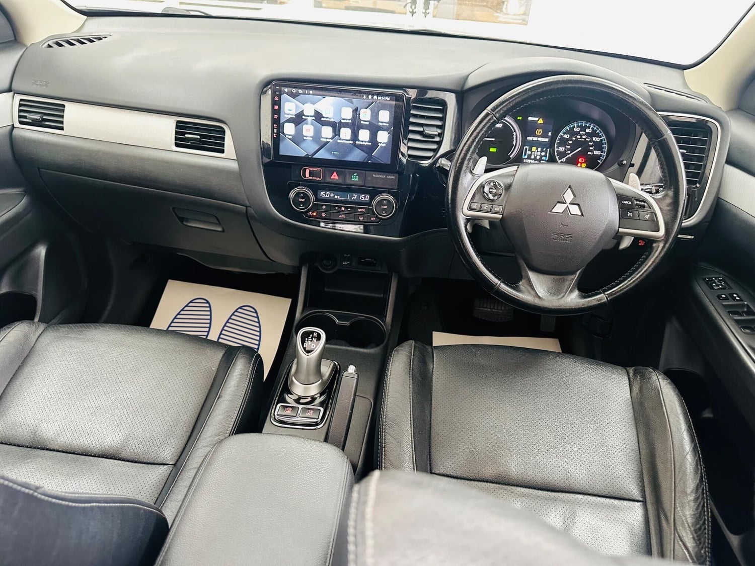 [ berth ]Mitsubishi Outlander