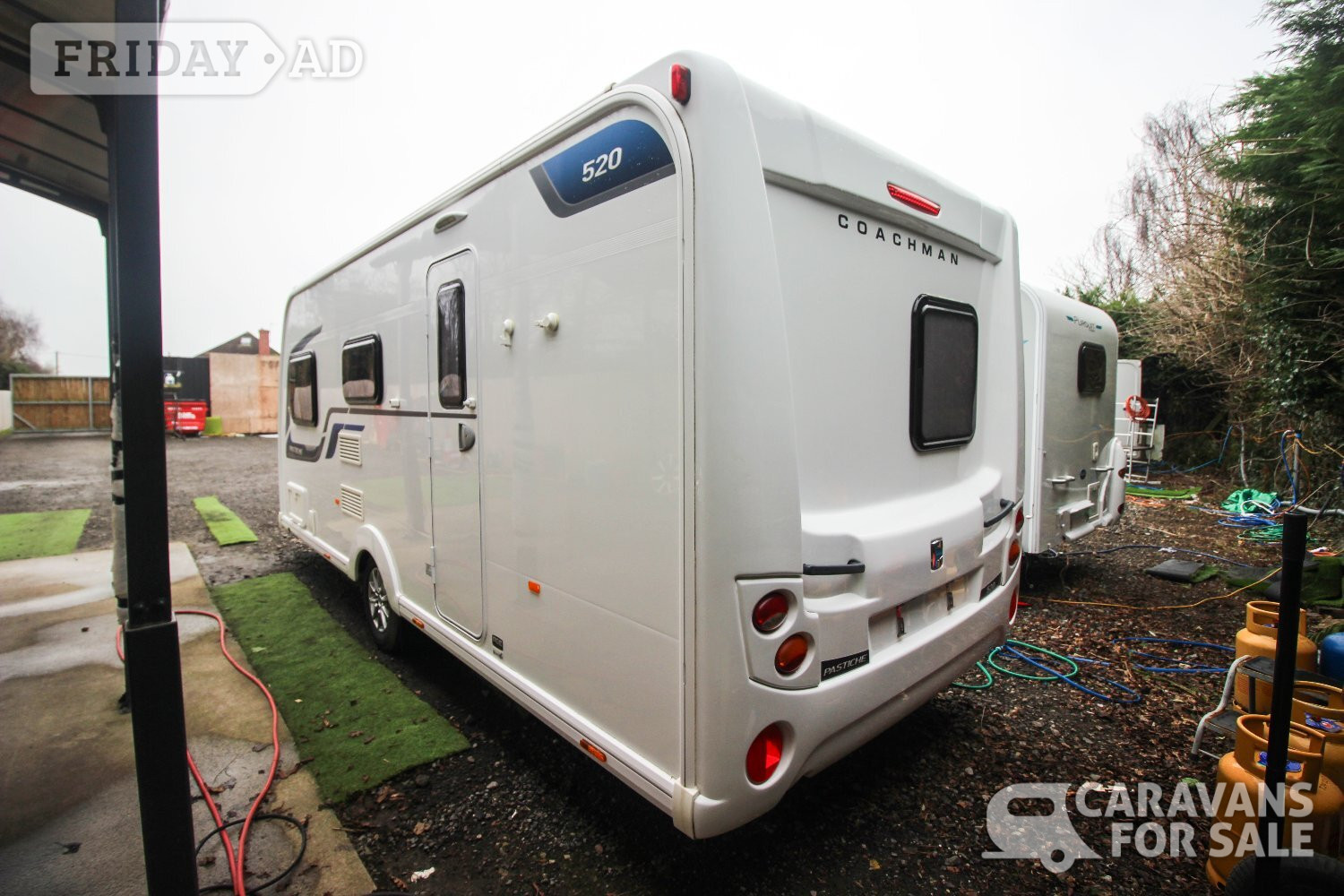 [ berth ]Coachman Pastiche 520