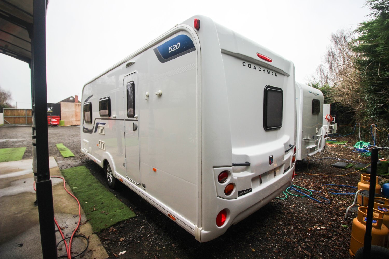 [ berth ]Coachman Pastiche 520