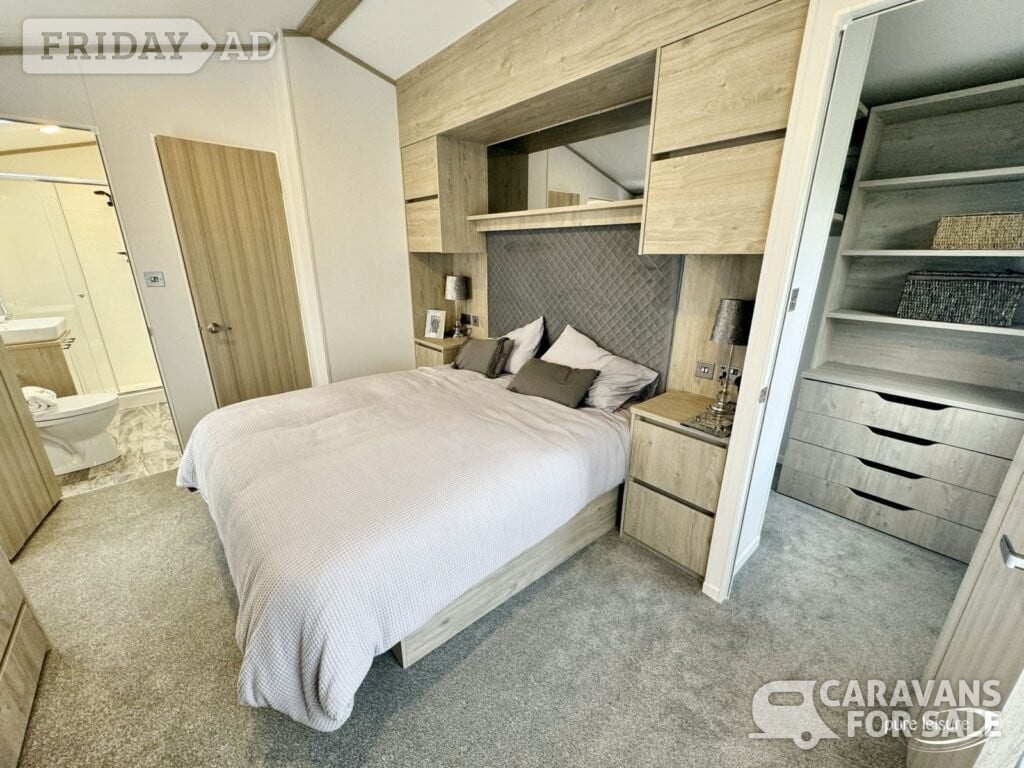 Magnificent 2-bedroom lodge on gateway to lakes.   - Holiday Homes in Carnforth