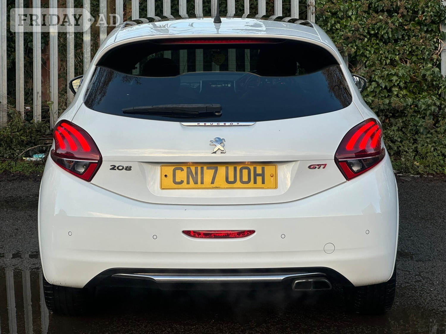 Peugeot 208 2017 - Cars in Cardiff
