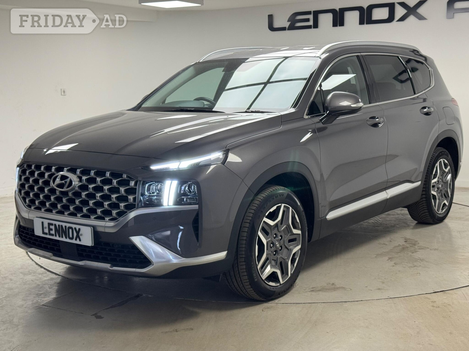 [ berth ]Hyundai Santa Fe