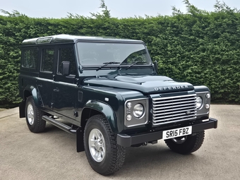 Land Rover Defender 110 2015
