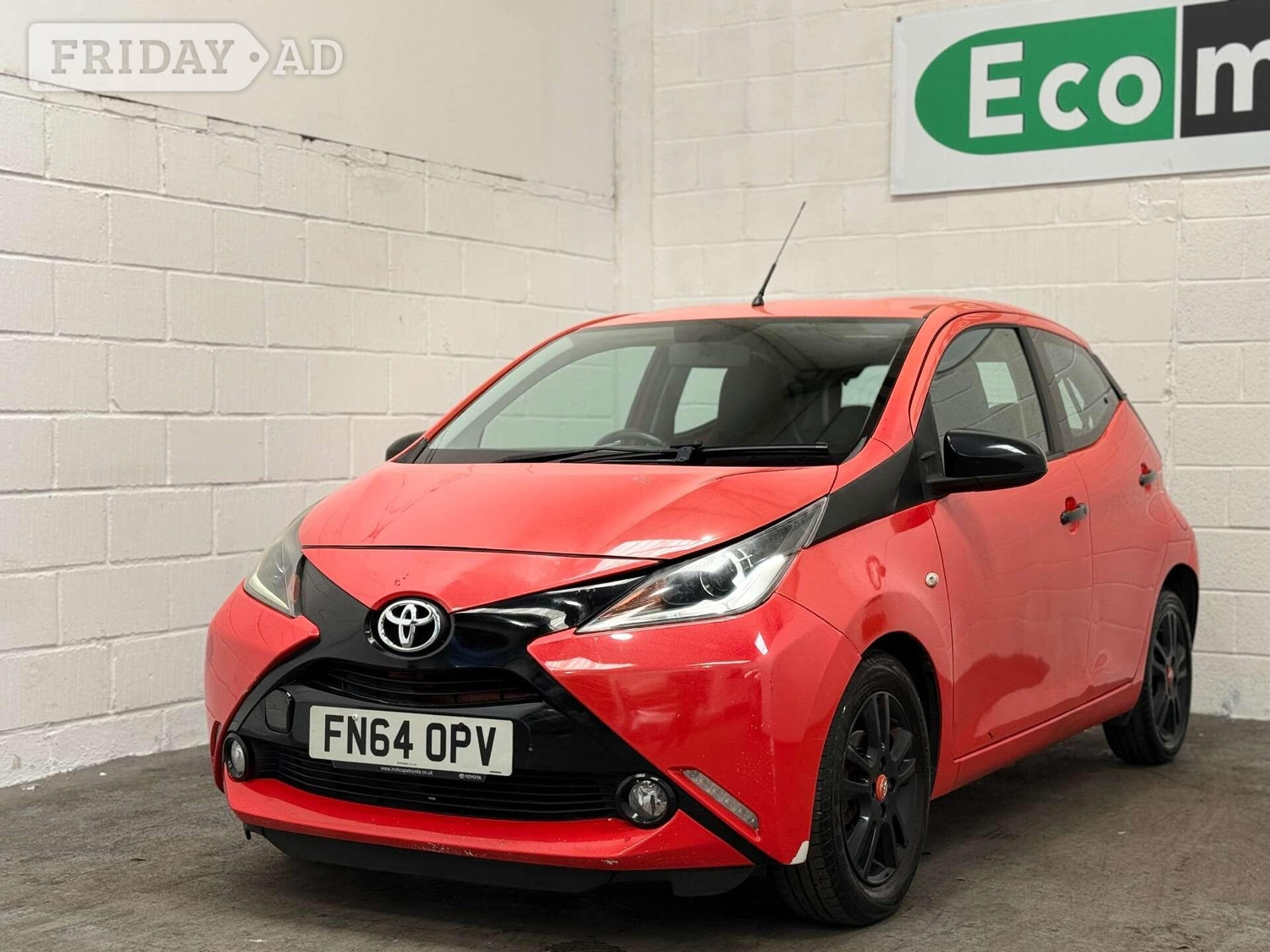 Toyota Aygo 2014 - Cars in Uxbridge