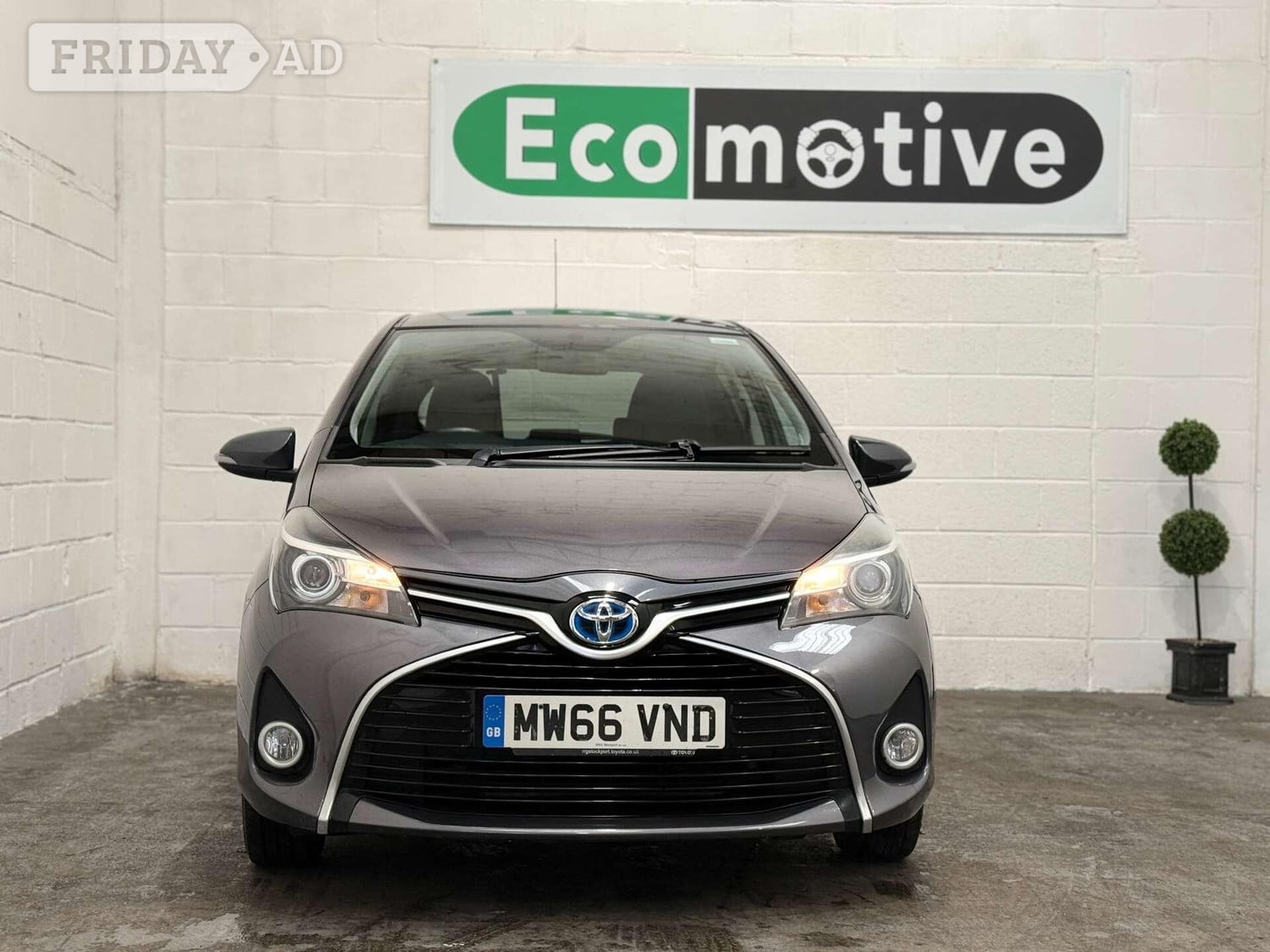 Toyota Yaris 2017 - Cars